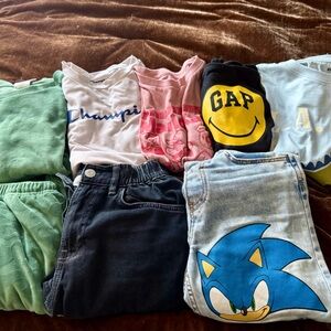 Colorful Graphic T-Shirts and Jeans Set